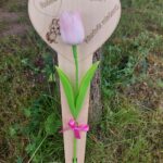 Fa szív gumitulipánnal "Köszönök mindent!"