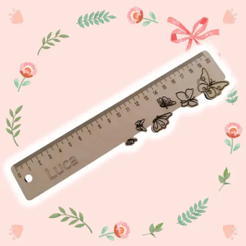 Neves vonalzó 15 vagy 20 cm