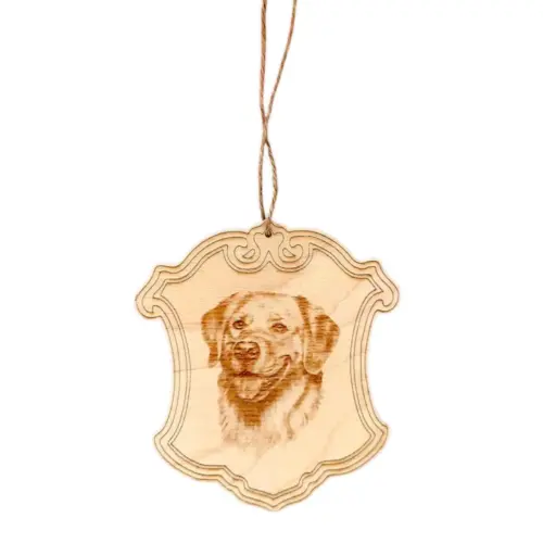 Gravírozott fa kutyás jelvény 10 cm magas