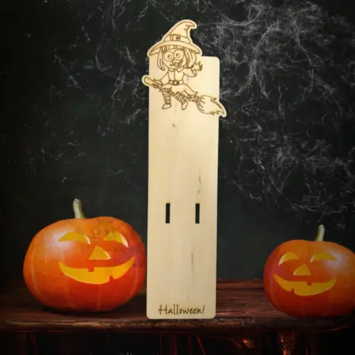 Elragadó Halloweeni csokitartó "boszi"1