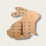 Montessori fűzős fa játék – nyuszi 11,8 cm