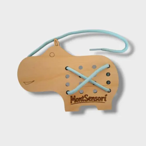 Montessori fűzős fa játék – víziló 13,8 cm