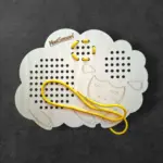 Fa fűzögetős fejlesztő játék – Bárány alakban 24 cm