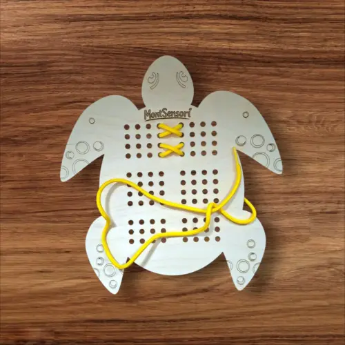 Fa fűzögetős fejlesztő játék – Teknős alakban 25 cm