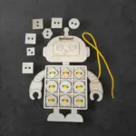 Fa fűzögetős fejlesztő játék – Robot alakban 21 cm - Image 2